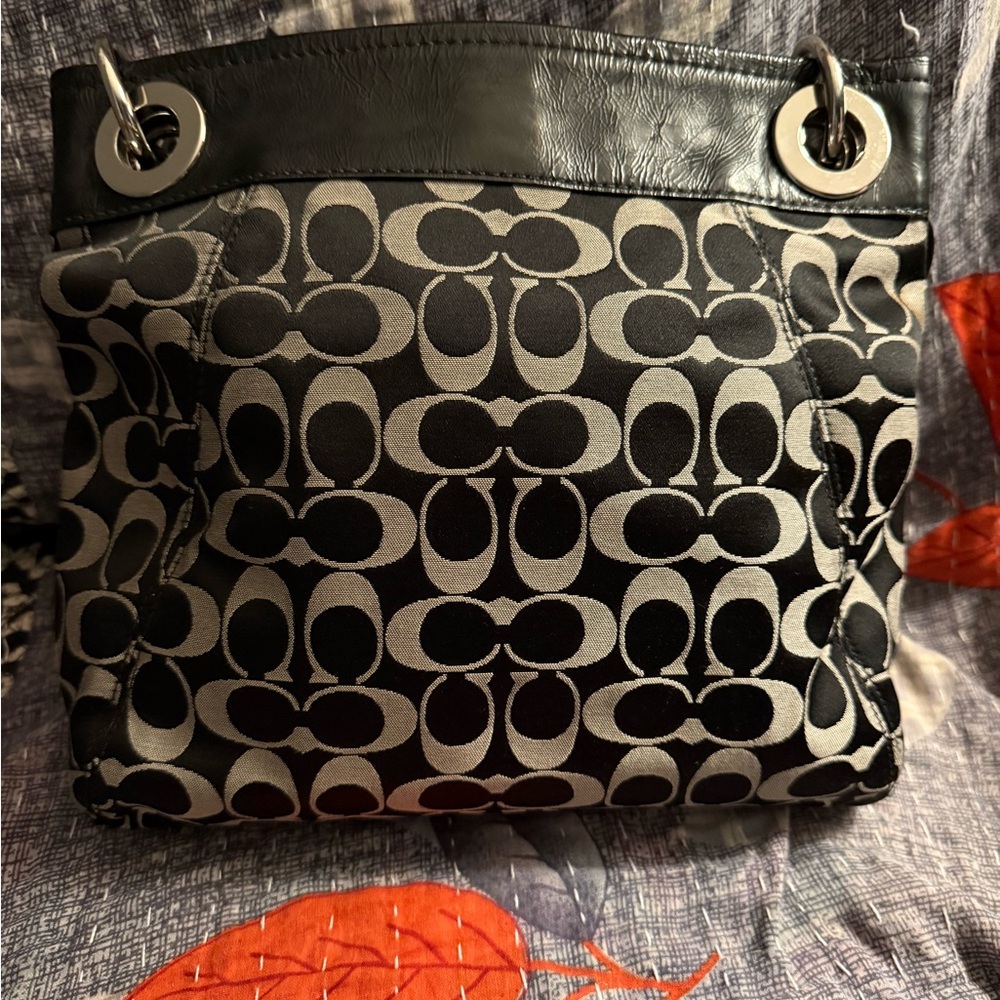 Coach Monogram Black and Gray Shoulder Bag Vintage - Picture 2 of 5